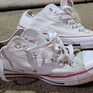 Good condition Men's 9.5 converse